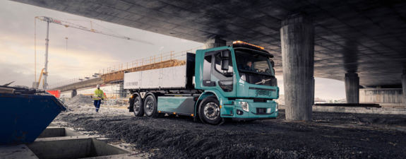 bluekens-elektrische-truck-renewi-2560.jpg bluekens-elektrische-truck-renewi-2560.jpg