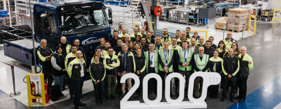 Teamfoto ceremonie 2000e E-Tech D Teamfoto ceremonie 2000e E-Tech D