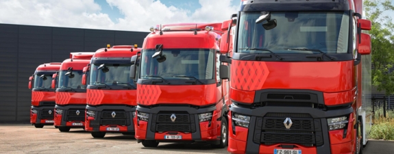 Bluekens-truck-en-bus-renault-trucks-optifleet Bluekens-truck-en-bus-renault-trucks-optifleet