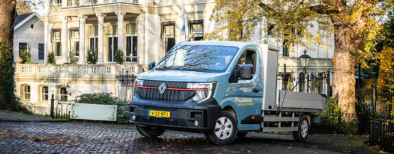 Renault Master E-Tech Hoveniersbedrijf van der Gaag 1 Renault Master E-Tech Hoveniersbedrijf van der Gaag 1