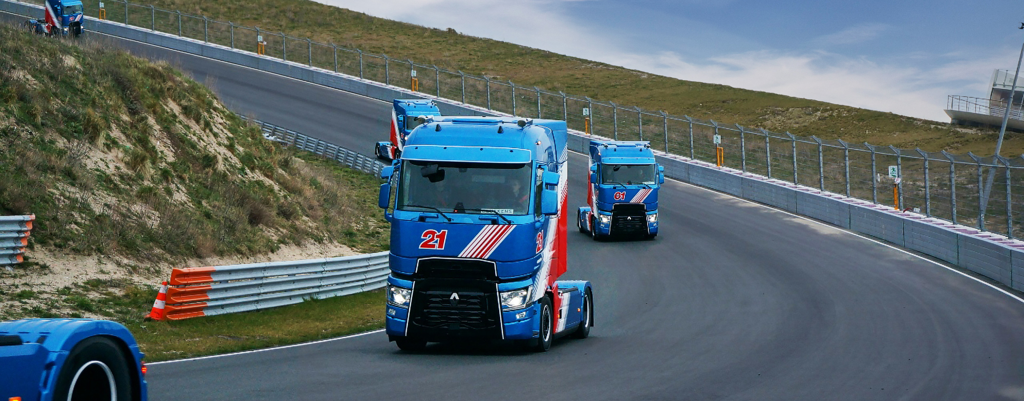 Bluekens-truck-en-bus-Renault-T-High-racing-edition Bluekens-truck-en-bus-Renault-T-High-racing-edition