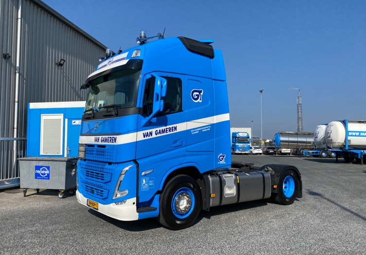 bluekens-volvo-fh-van-gameren-transport