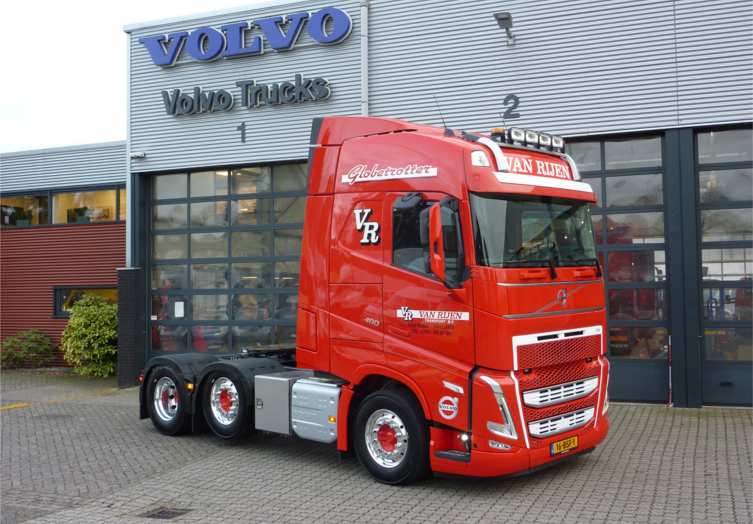 volvo-truck-van-rijen-web