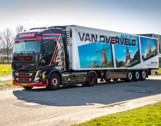 Transport van Overveld bespaart brandstof met vernieuwde Volvo FH I-Save