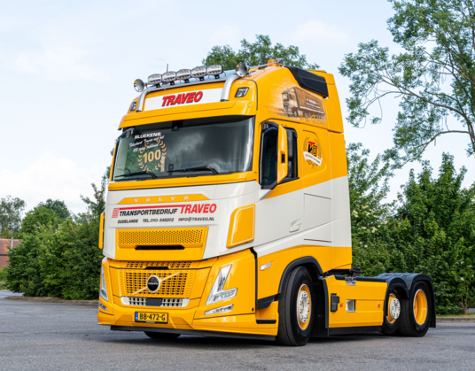 Speciale Volvo FH Aero-jubileumtruck voor Traveo