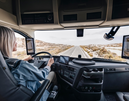 Nieuw: oogbewegingscamera checkt of de chauffeur alert is