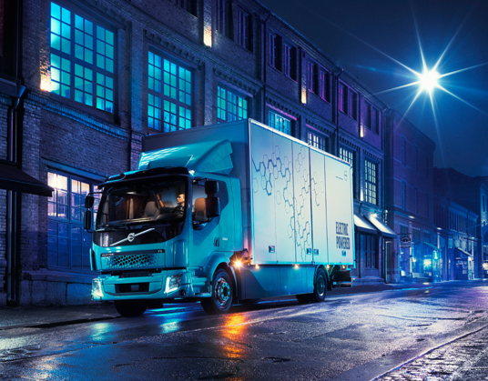 Volvo Trucks introduceert eerste geheel elektrische truck