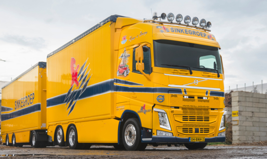 Volvo FH walkingfloor-combinatie voor Sinke Transport