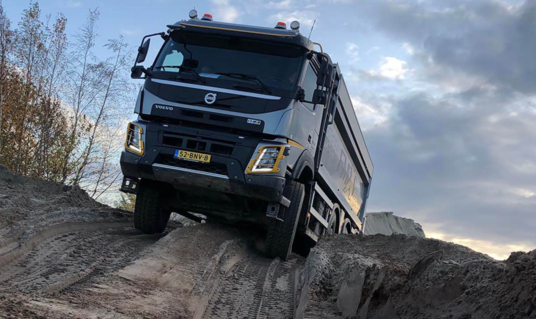 Volvo Trucks al vijf jaar leider in het bouwsegment