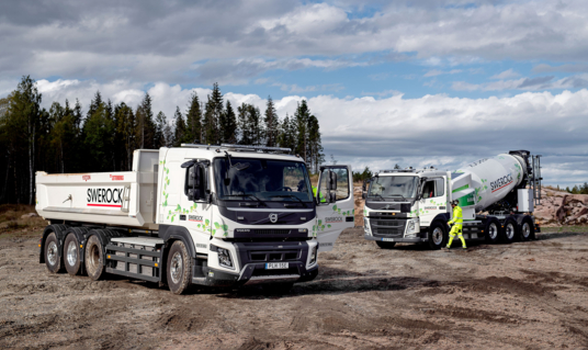 Elektrische Volvo FM en FMX getest bij bouwtransporteur