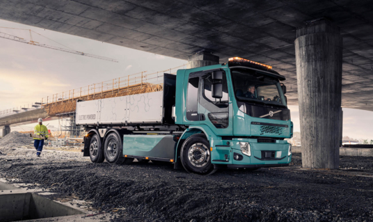 Renewi heeft primeur met eerste elektrische Volvo-truck