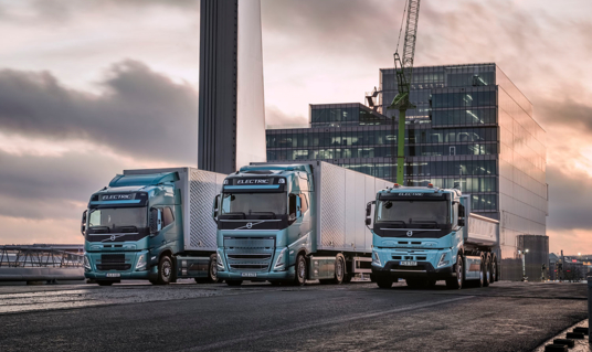 Verkoop complete range zware elektrische Volvo-trucks start dit jaar