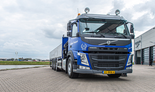 André Corstanje viert jubileum met nieuwe Volvo FM 