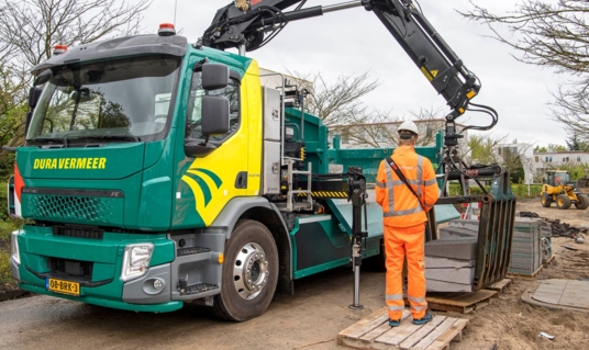 Vrijbloed en Dura Vermeer rijden met Volvo FE Electric