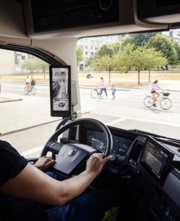 Volvo Trucks introduceert twee nieuwe veiligheidssystemen