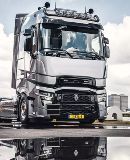 Nu beschikbaar: Exclusieve Renault Trucks T High | Bluekens Truck en Bus