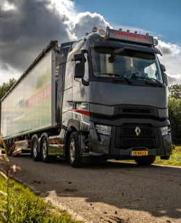 Hanzen Trucking kiest weer voor Renault Trucks T High