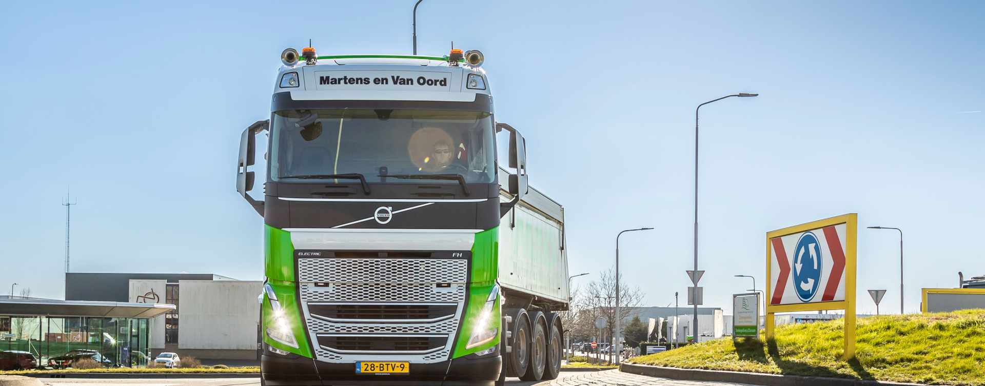 Bluekens-Truck-en-Bus-Martens-en-Van-Oord-5