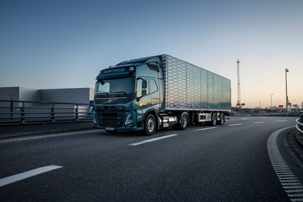 Volvo-FM-LNG20200919_0003 Volvo-FM-LNG20200919_0003
